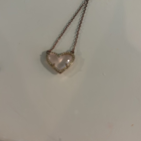 Kendra Scott pink heart necklace w dust bag - Picture 5 of 10